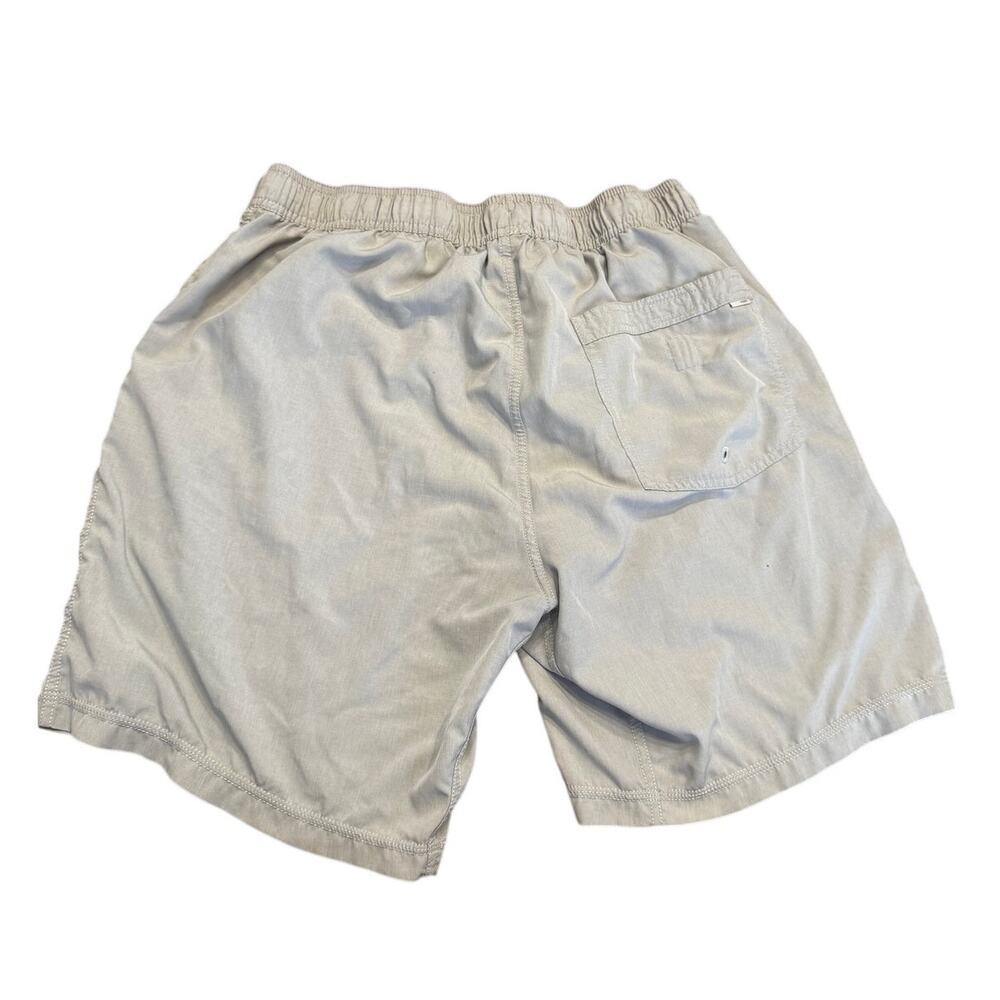Vuori Kore Short Lined Athletic Shorts Light Heather Grey 7.5" Inseam Estimate S - Picture 2 of 2